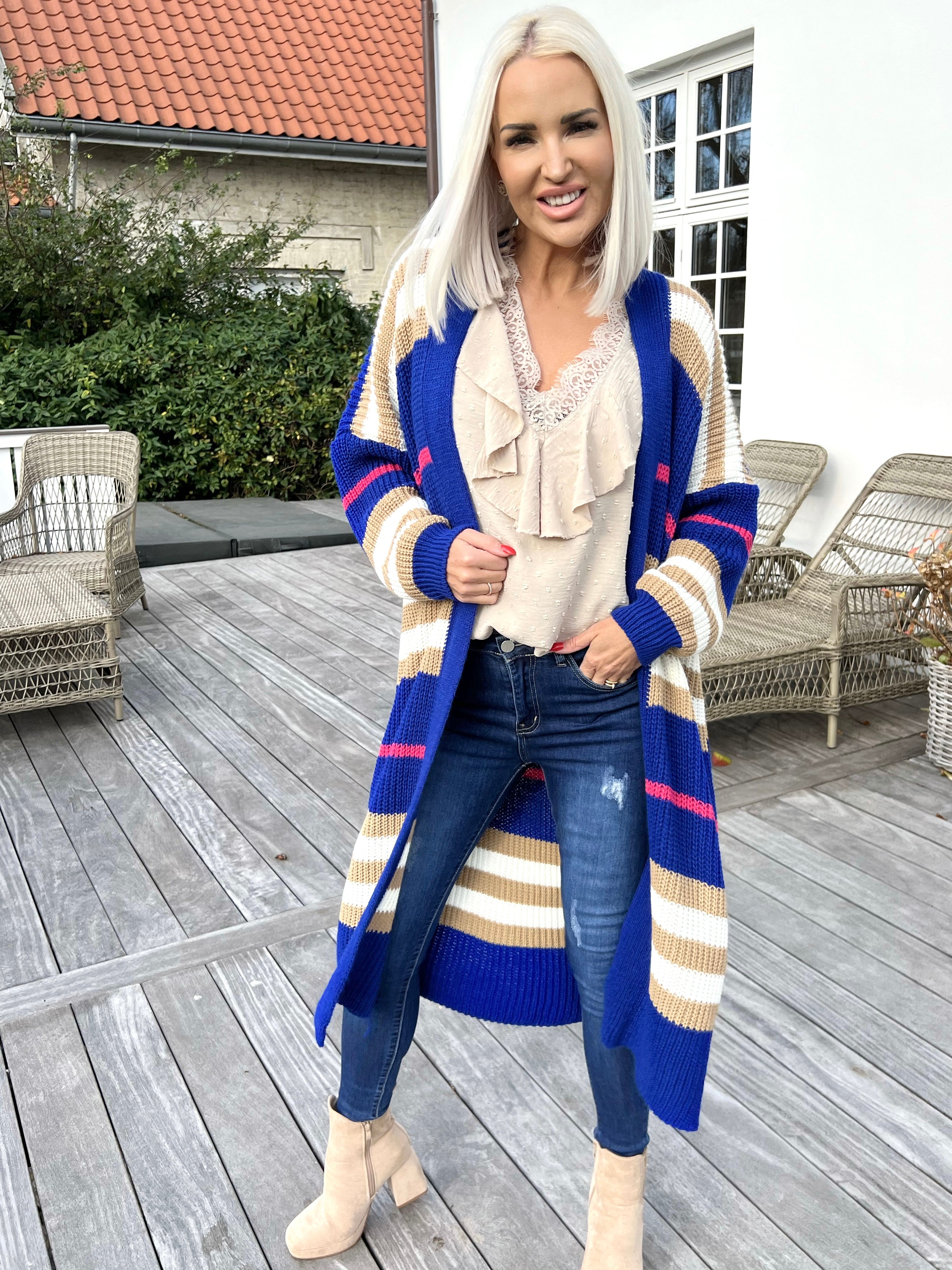 Mikla - Lång randig kofta i stickad